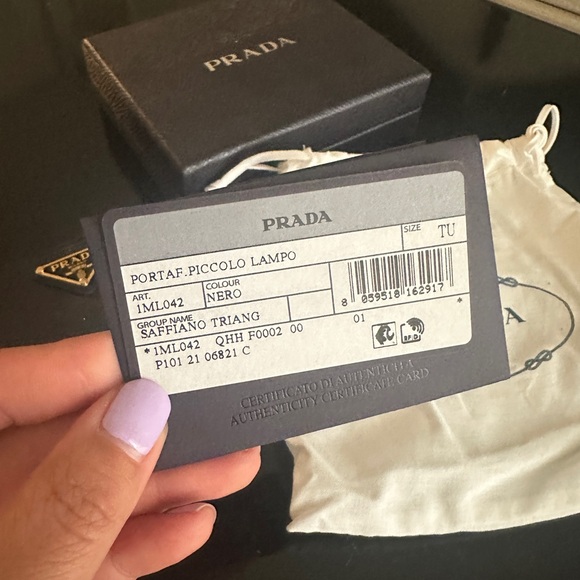 Prada Saffiano Leather Bi-Fold Zip Wallet - Picture 4 of 5